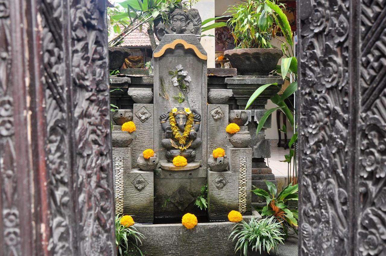 Astiti Guest House Salon And Spa Ubud  Exterior photo